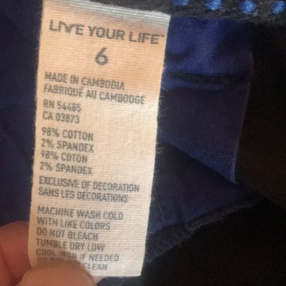 American Eagle Outfitters live your life black Bermuda chino flat front khaki’s - Picture 6 of 7